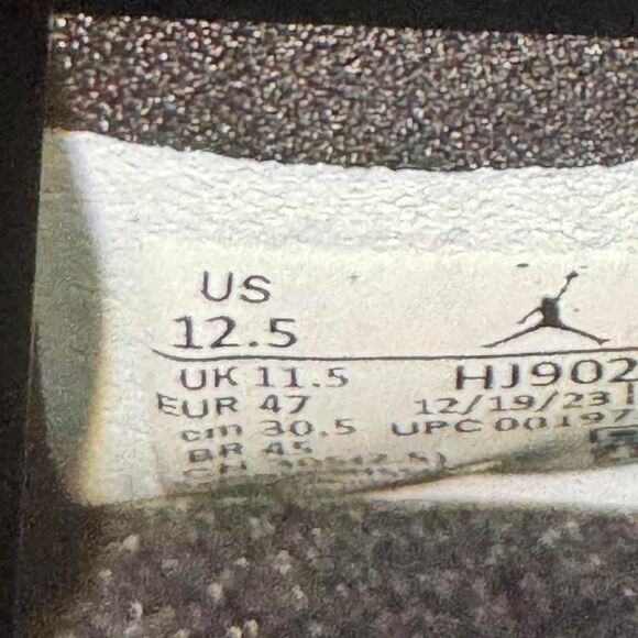 Jordan Men\'s Black Trainers main image 4
